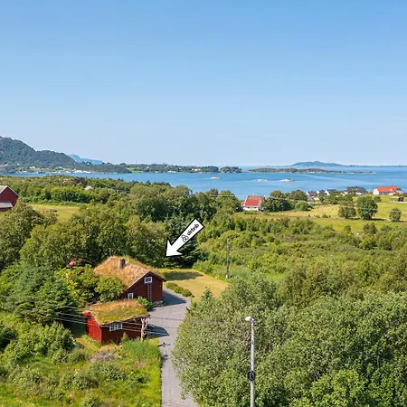 Charming Retreat By The Coast In Holiday home *
