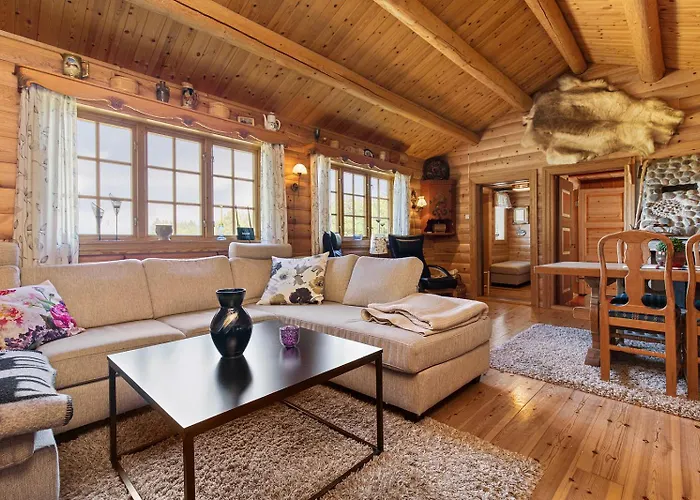 Vakantiehuis Charming Retreat By The Coast In *