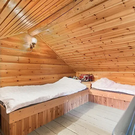 Charming Retreat By The Coast In *